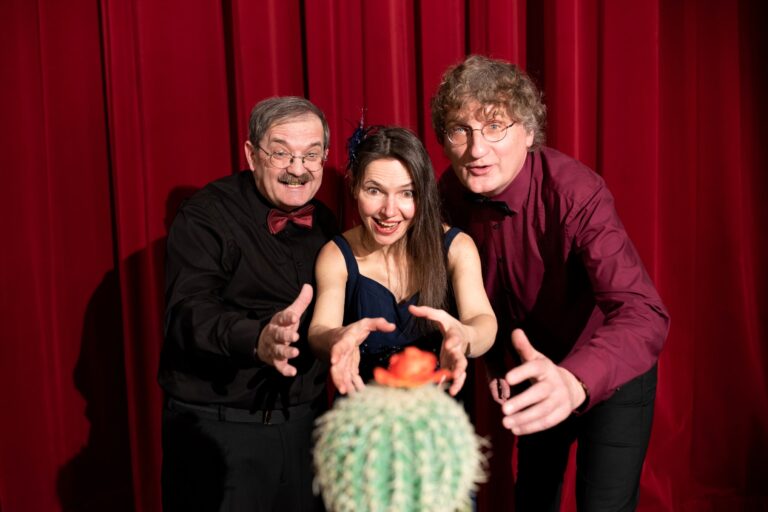 Kaktusblüte - Friedemann Heinrich, Janka Scheudeck, Uwe Hänchen-min